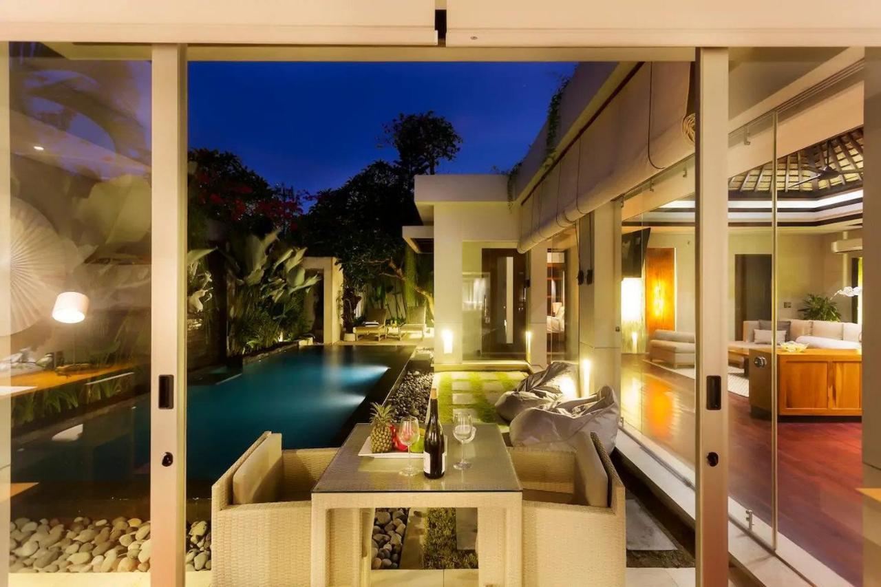 Kedonganan Beach Villas Jimbaran Buitenkant foto
